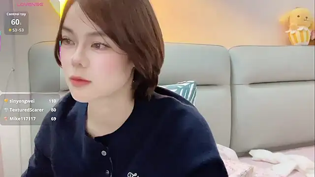 Linda-LL online show from February 24, 2026, 3:32 pm