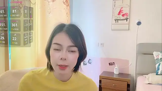 Linda-LL online show from March 18, 2026, 4:26 am