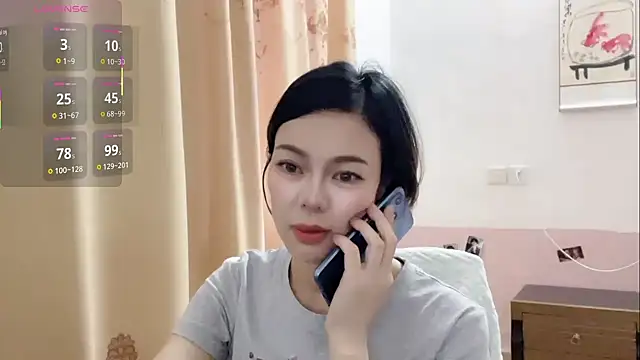 Snapshot of Linda-LL chatting on June 18, 2026, 11:03 am Linda-LL online show from June 18, 2026, 11:03 am