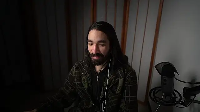 Snapshot of Your_Ice_cream chatting on February 15, 2026, 11:12 pm Your Ice cream online show from February 15, 2026, 11:12 pm