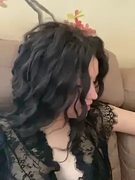 KikiWatson online show from February 15, 2025, 10:11 am