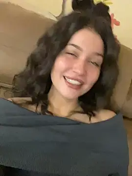 KikiWatson online show from February 22, 2025, 5:35 pm