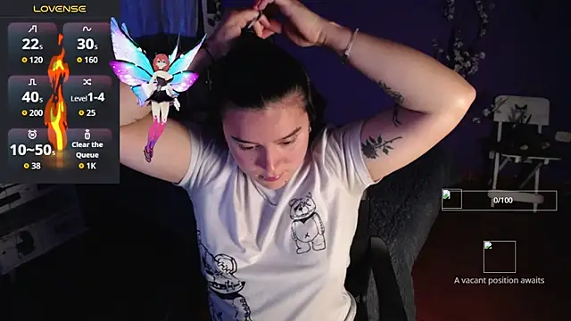 Nika 1  online show from December 3, 2025, 7:12 pm