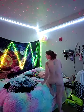 thatonespicychick online show from March 12, 2025, 3:13 am