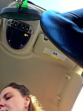 thatonespicychick online show from September 9, 2025, 2:05 pm