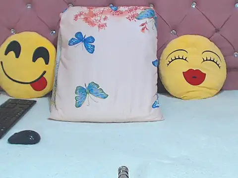 sharonbrown28 online show from February 3, 2026, 10:59 pm