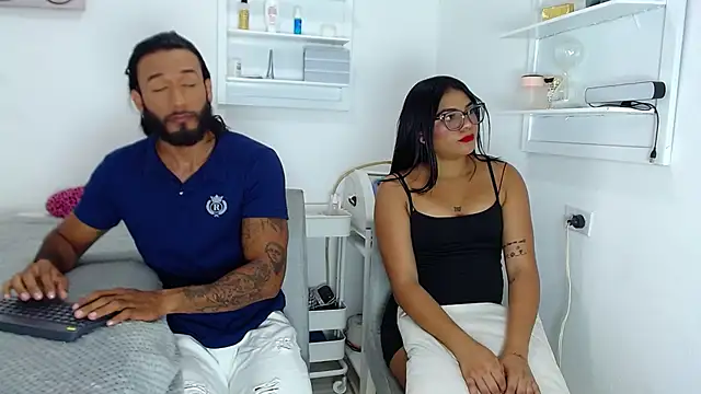 Snapshot of _jhon_connor_ chatting on April 2, 2026, 7:33 pm jhon connor online show from April 2, 2026, 7:33 pm