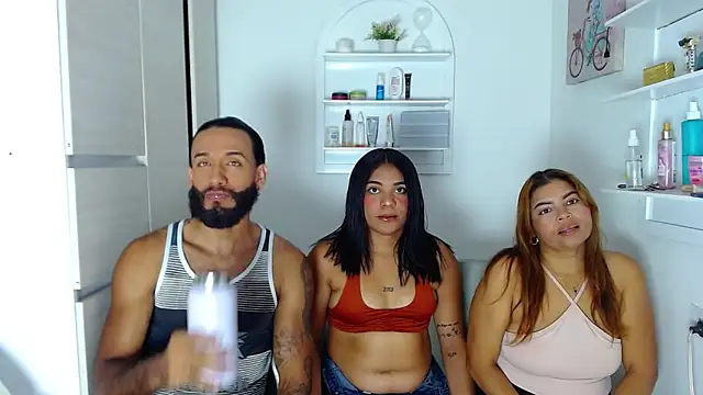 Snapshot of _jhon_connor_ chatting on April 14, 2026, 9:43 pm jhon connor online show from April 14, 2026, 9:43 pm