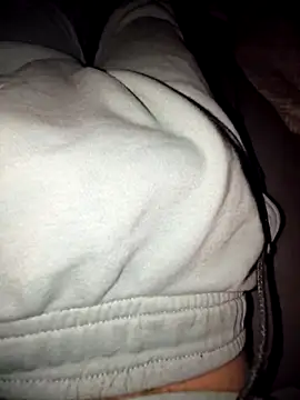 Snapshot of Landryyyyy chatting on January 10, 2025, 7:35 am Landryyyyy online show from January 10, 2025, 7:35 am