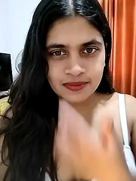 chanu174174 online show from May 16, 2026, 3:36 am