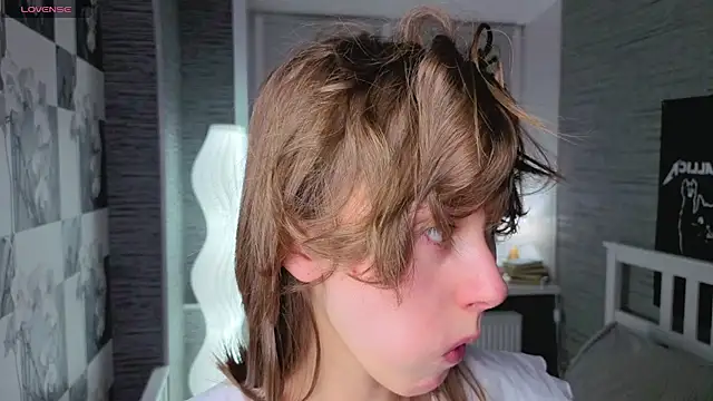 Snapshot of EthalBuffkin chatting on February 22, 2026, 7:23 pm EthalBuffkin online show from February 22, 2026, 7:23 pm