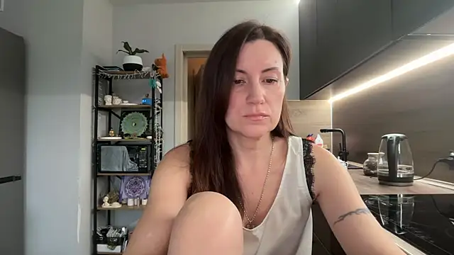 jainesummer online show from November 5, 2025, 7:52 am