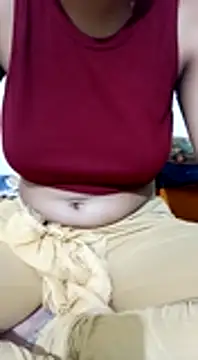 Snapshot of Ammualagitamil chatting on January 10, 2025, 8:37 pm Ammualagitamil online show from January 10, 2025, 8:37 pm