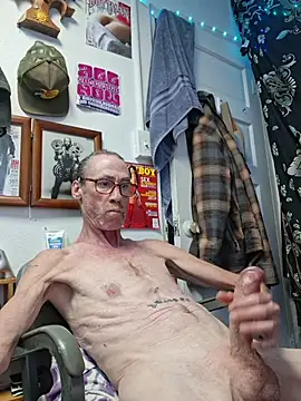 Snapshot of Undercover_Pornstar chatting on July 12, 2026, 10:50 am Undercover Pornstar online show from July 12, 2026, 10:50 am