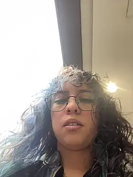 Sweet Chaos online show from March 14, 2025, 6:50 pm