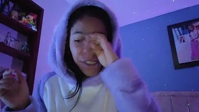 stephania t online show from February 16, 2026, 11:17 am