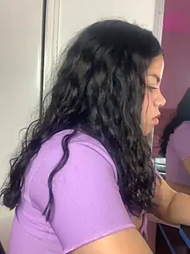 Elaa euphoria online show from January 4, 2025, 1:52 am