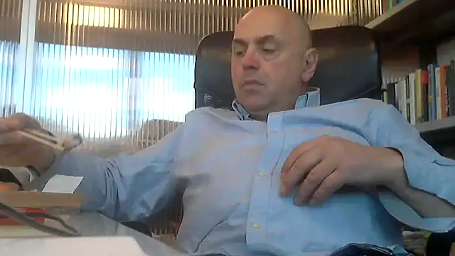 Snapshot of pantomax chatting on December 20, 2024, 12:38 pm pantomax online show from December 20, 2024, 12:38 pm