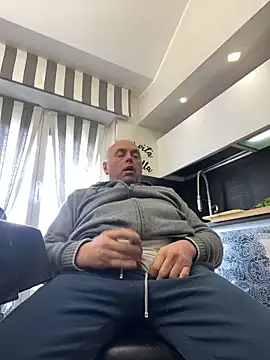 Snapshot of pantomax chatting on February 21, 2025, 2:16 pm pantomax online show from February 21, 2025, 2:16 pm