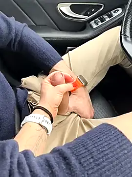 Snapshot of Secret_couple_ chatting on March 12, 2025, 3:29 pm Secret couple online show from March 12, 2025, 3:29 pm