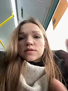 KitteCat online show from January 4, 2025, 8:39 am