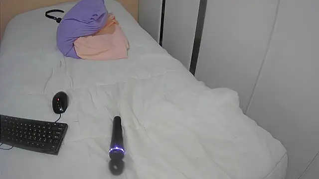 Snapshot of ebonyjezebel chatting on December 18, 2024, 7:30 pm ebonyjezebel online show from December 18, 2024, 7:30 pm