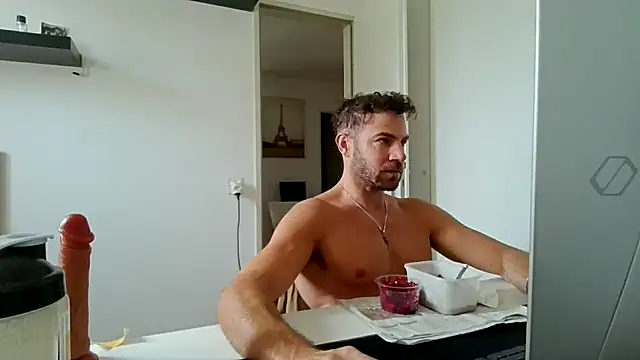 alpha-hunk online show from May 31, 2026, 8:21 am