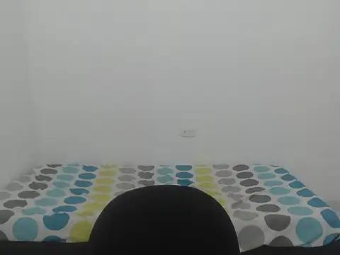 Snapshot of estefania224 chatting on February 27, 2026, 12:10 am estefania224 online show from February 27, 2026, 12:10 am