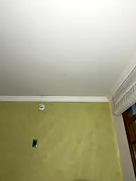 aurora divine online show from September 18, 2025, 10:45 pm