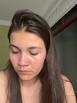 aurora divine online show from September 27, 2025, 11:43 pm