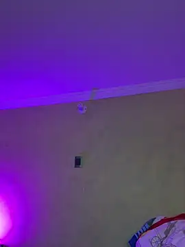 aurora divine online show from February 8, 2026, 1:58 pm