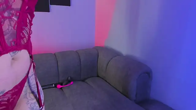 Snapshot of maddy_walker chatting on January 24, 2025, 8:11 pm maddy walker online show from January 24, 2025, 8:11 pm