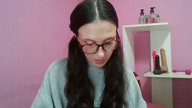 LolaBoobs online show from February 2, 2026, 6:01 am