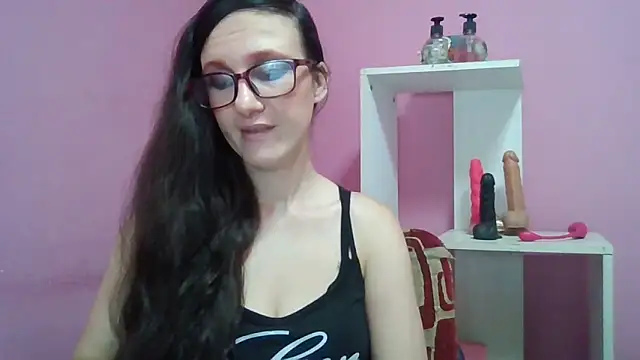 Snapshot of LolaBoobs chatting on April 21, 2026, 7:14 am LolaBoobs online show from April 21, 2026, 7:14 am