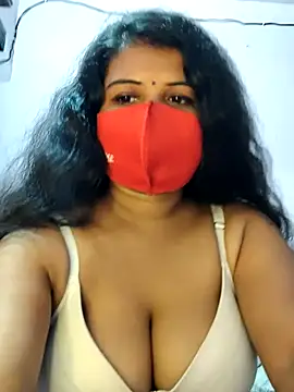 Snapshot of Dr_Chhaya chatting on July 10, 2026, 5:15 pm Dr Chhaya online show from July 10, 2026, 5:15 pm