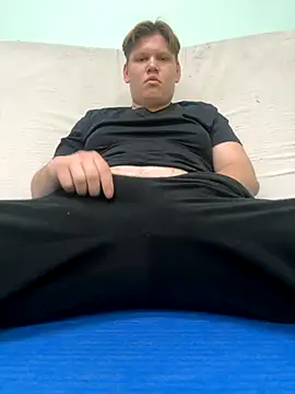 Snapshot of big_boy163 chatting on October 11, 2025, 6:23 am big boy163 online show from October 11, 2025, 6:23 am