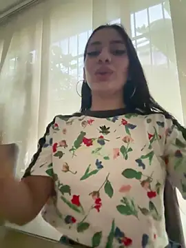 mallie quinn online show from February 28, 2025, 7:35 pm