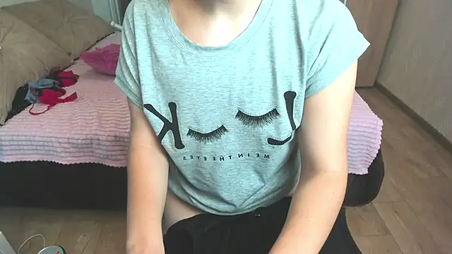 Miss Elsa  online show from January 19, 2025, 11:56 am