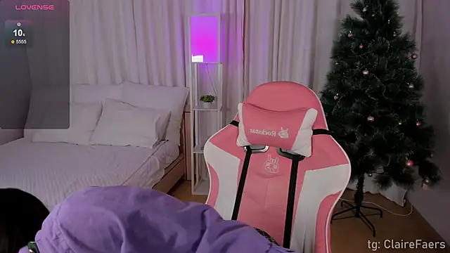 Snapshot of ClaireFaers_ chatting on December 5, 2024, 2:09 am ClaireFaers online show from December 5, 2024, 2:09 am