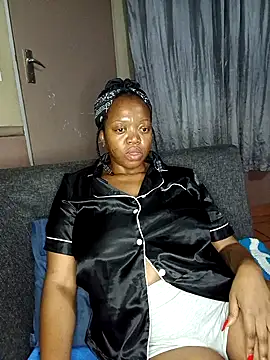 slimcate91 online show from April 8, 2026, 8:42 pm