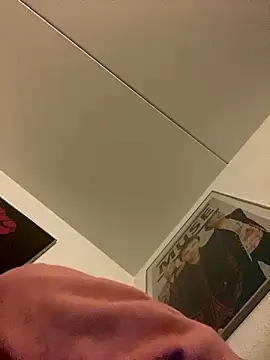 Snapshot of thetobmaster200 chatting on December 6, 2024, 7:01 pm thetobmaster200 online show from December 6, 2024, 7:01 pm