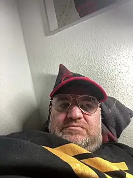 Snapshot of thetobmaster200 chatting on March 11, 2025, 2:29 pm thetobmaster200 online show from March 11, 2025, 2:29 pm