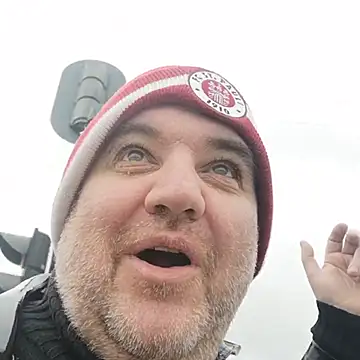 Snapshot of thetobmaster200 chatting on October 26, 2025, 11:49 am thetobmaster200 online show from October 26, 2025, 11:49 am