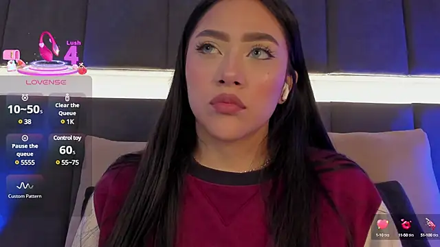 nicolle pierce online show from March 21, 2025, 12:50 pm