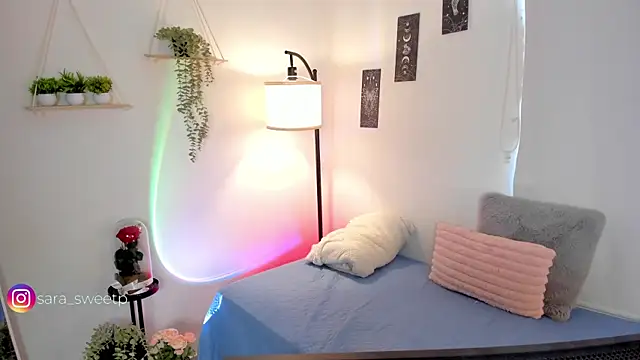 sara sweet9 online show from March 22, 2025, 4:15 pm