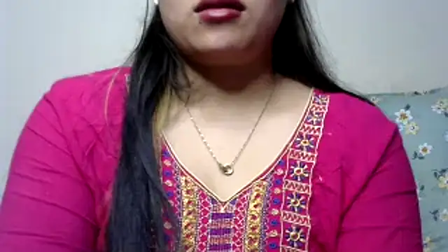 Snapshot of Come-on-over chatting on January 25, 2025, 6:02 pm Come-on-over online show from January 25, 2025, 6:02 pm