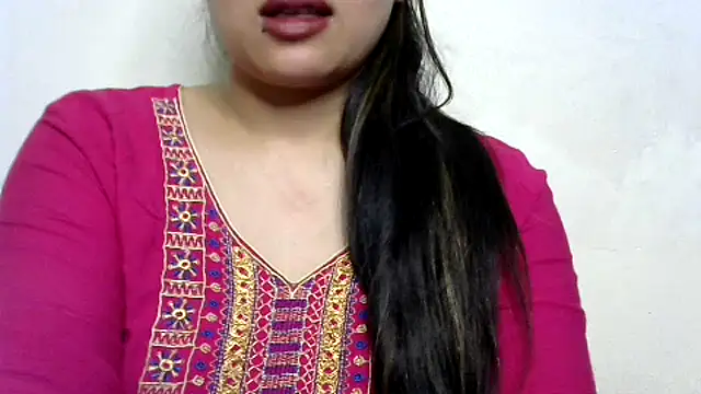 Snapshot of Come-on-over chatting on January 26, 2025, 4:51 am Come-on-over online show from January 26, 2025, 4:51 am