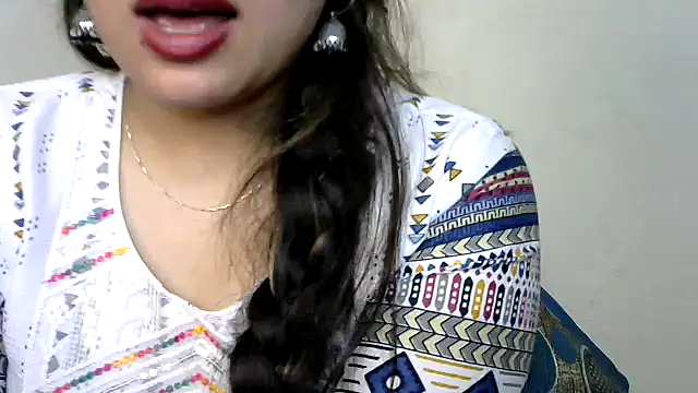 Snapshot of Come-on-over chatting on January 27, 2025, 5:37 pm Come-on-over online show from January 27, 2025, 5:37 pm