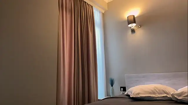 Lora Squirt online show from March 23, 2025, 6:47 am