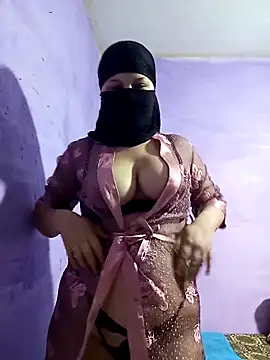 Sirinsx online show from February 21, 2025, 2:48 pm